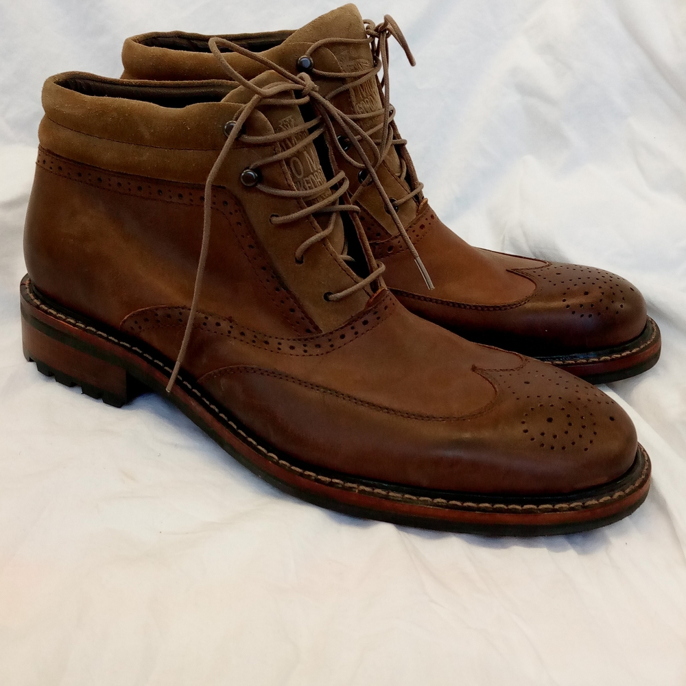 Wolverine Brown Leather Chukka Boots